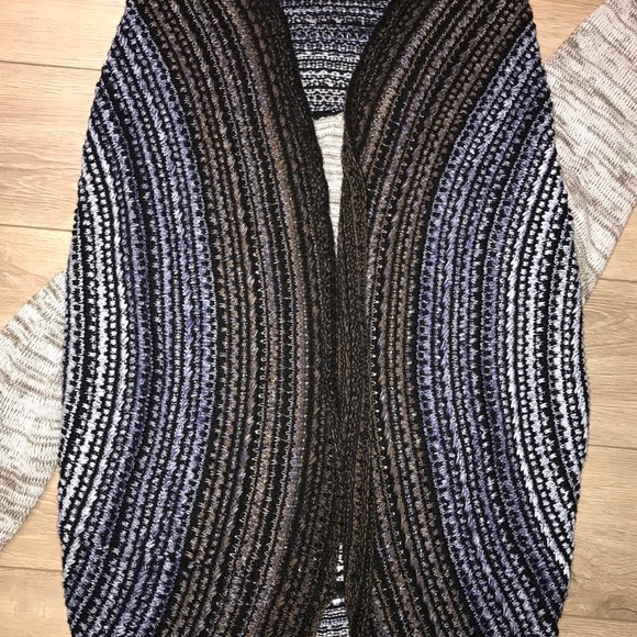 Cozy Shawl Cardigan - Picture 3 of 5